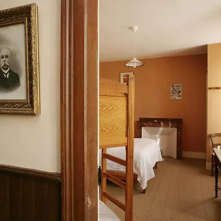 ベッド・アンド・ブレックファスト Le Poujastou 3*