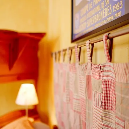 Le Poujastou ベッド・アンド・ブレックファスト Juzet-de-Luchon