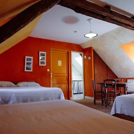 ベッド・アンド・ブレックファスト Le Poujastou Juzet-de-Luchon