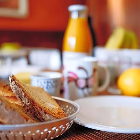 Bed and breakfast Le Poujastou 3*