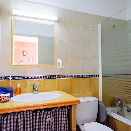 勒普杰斯塔旅馆 Juzet-de-Luchon